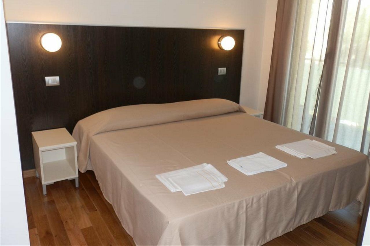 Daglingegneri Hotel Pisa Exterior photo