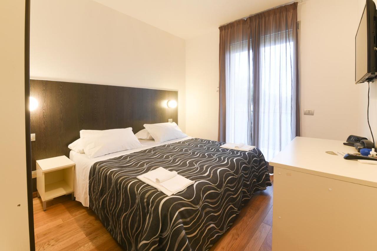 Daglingegneri Hotel Pisa Exterior photo